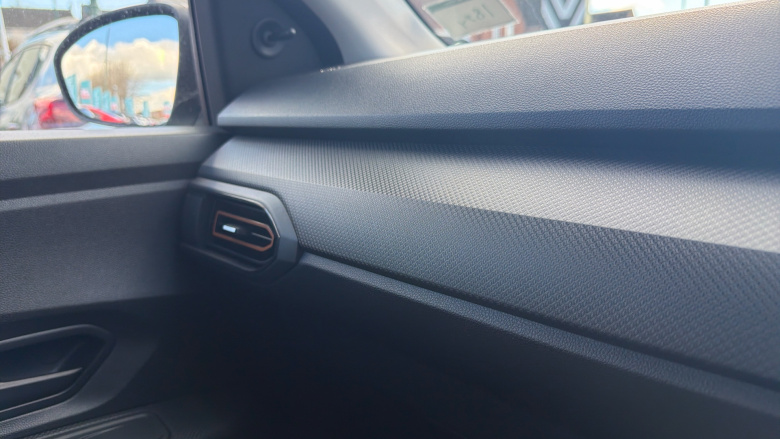 Dacia Sandero Stepway 1.0 TCe Essential 5dr Petrol Hatchback